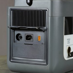 Портативная электростанция FUBAG AS 2400i (аккумулятор LiFePO4) в Самаре фото
