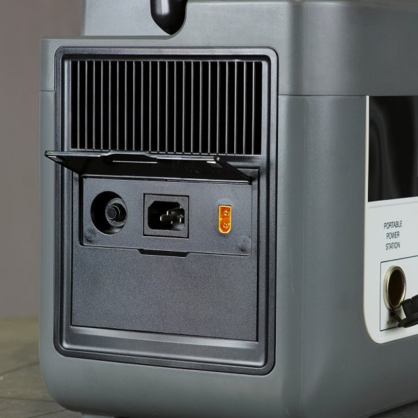 Портативная электростанция FUBAG AS 2400i (аккумулятор LiFePO4) в Самаре фото
