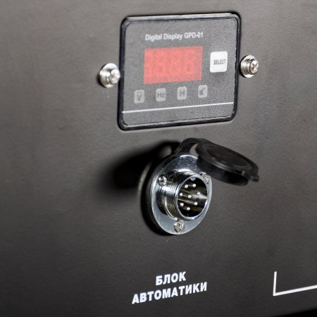 Бензиновый генератор с электростартером и коннектором автоматики FUBAG BS 7500 A ES в Самаре фото